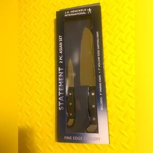 NWT STSTEMENT 2 PC ASIAN SET knife